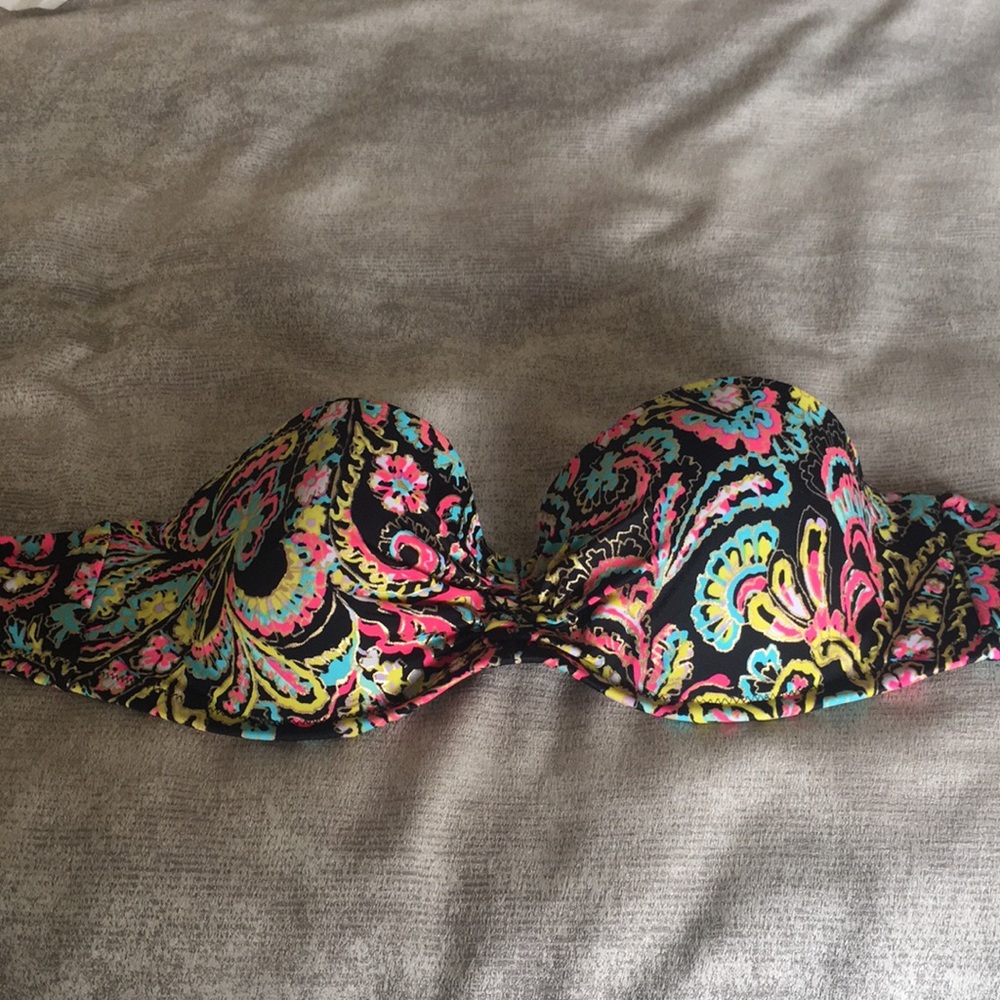 Victoria’s Secret Bandeau Bikini Top